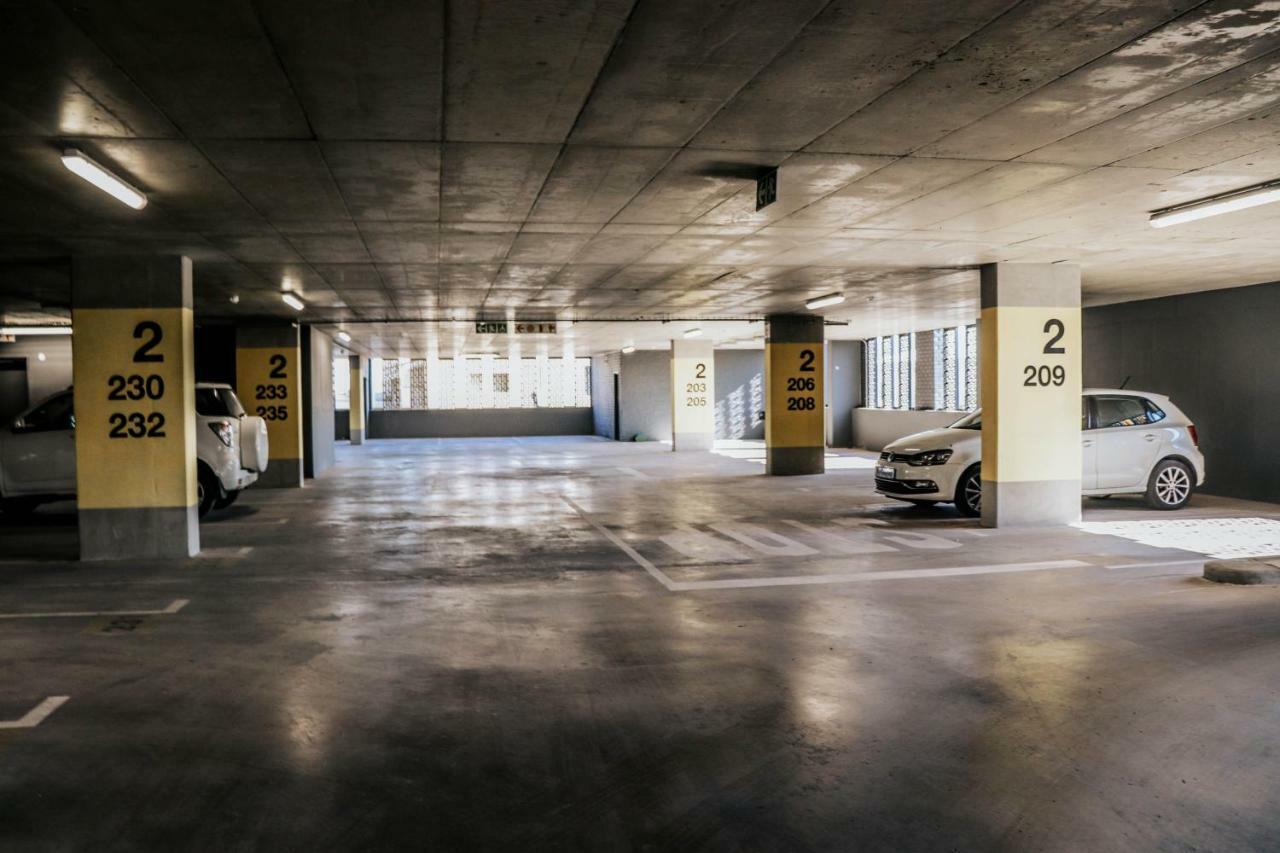 开普敦Wex1 - Modern, Iconic, Pool, Gym, Wifi, Secure Parking公寓 外观 照片